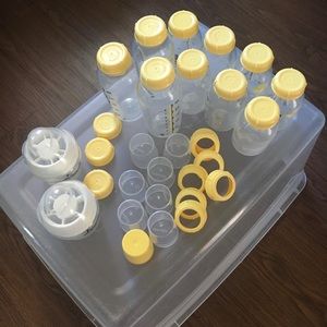 12 Used Baby Bottle Lot, Medela and Tommee Tippee
